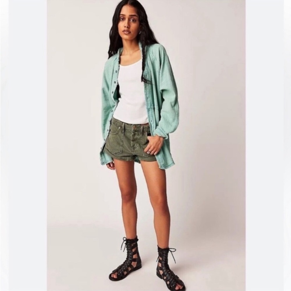 Free People! Summer Daydream Buttondown Top In Clear Skies NWT! - Picture 9 of 14